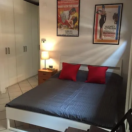 Cine House