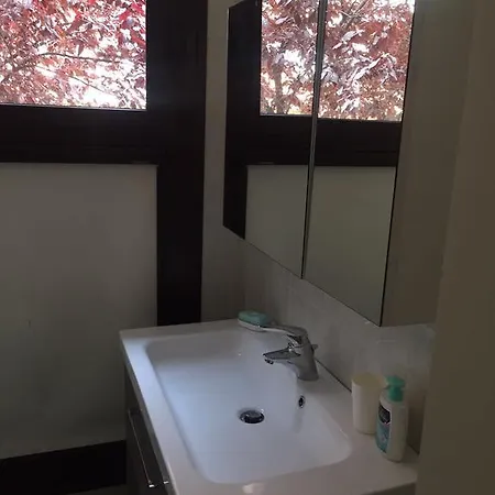 Apartment Cine House *